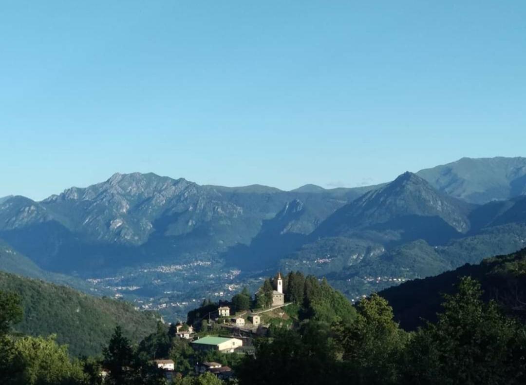 에시노 라리오 Mansarda Fra Monte E Lago 아파트 외부 사진